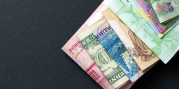 Emerging Market Currencies Strengthen as Hope of Trade Deal Emerges
