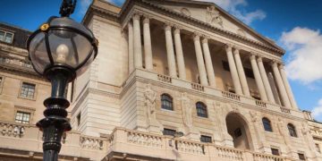 BOE Warns Again on Effects of a No Deal Outcome and Keeps Rates on Hold