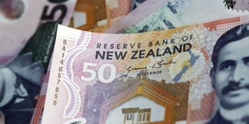 Busy Week of Data Announcements Could Be Turning Point for New Zealand Dollar against Sterling
