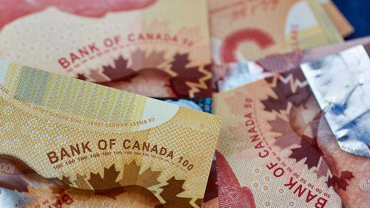 Canadian Dollar Falls Further as Job Numbers Tumble